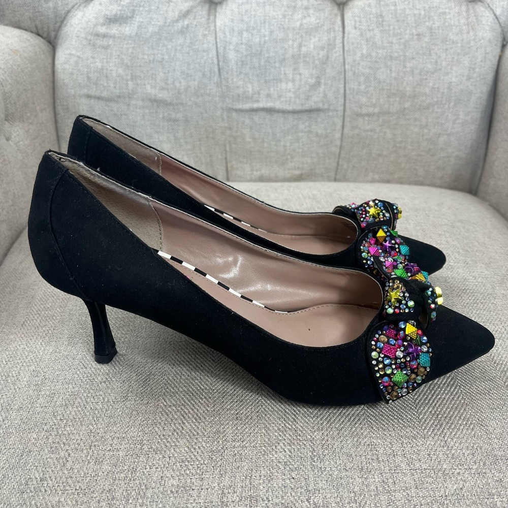 Betsey Johnson Black Pointed Toe Kitten Heel Pumps with Multicolor Gem Bow - Picture 3 of 8